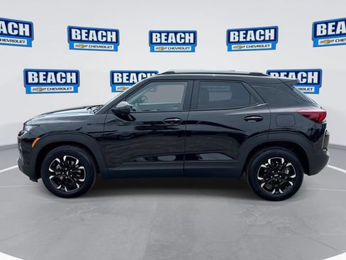 Used 2023 Chevrolet TrailBlazer LT w/ Convenience Package FWD image 5