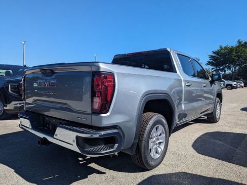 New 2026 GMC Sierra 1500 SLE w/ Preferred Package RWD image 14