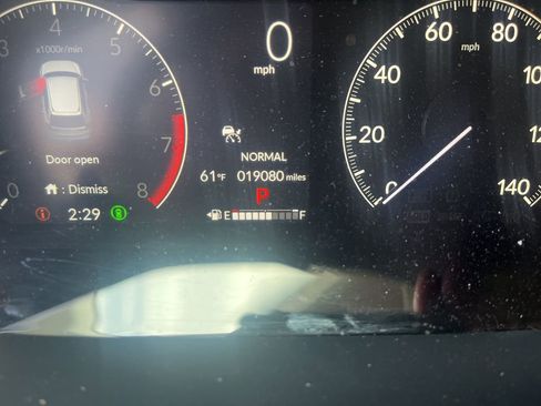 Used 2024 Honda CR-V EX-L image 5