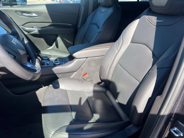 Used 2023 Cadillac XT4 Sport AWD/4WD image 23