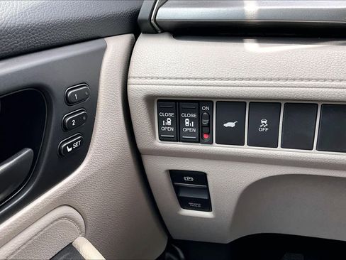 New 2026 Honda Odyssey EX-L image 18