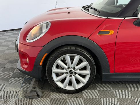 Used 2019 MINI Cooper 2-Door Hardtop FWD image 11