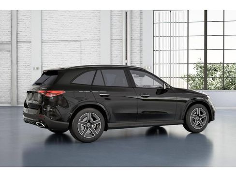 New 2026 Mercedes-Benz GLC 300 4MATIC image 19