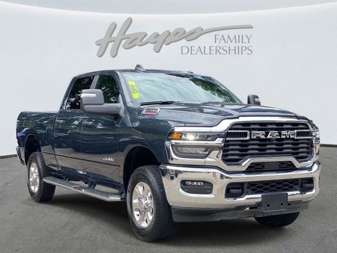Used 2026 RAM 2500 Big Horn AWD/4WD image 1
