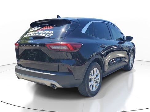 Used 2023 Ford Escape Active FWD image 5