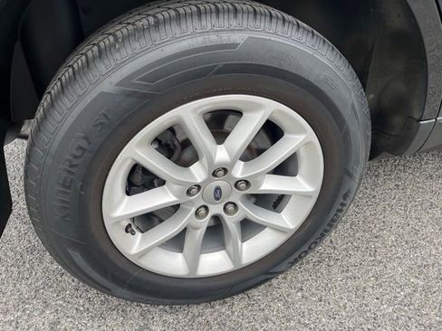 Used 2013 Ford Edge SE image 8