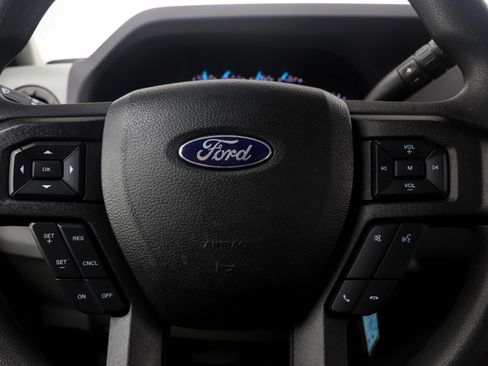 Used 2023 Ford E-350 and Econoline 350 Super Duty w/ Power Windows & Locks Group RWD image 19