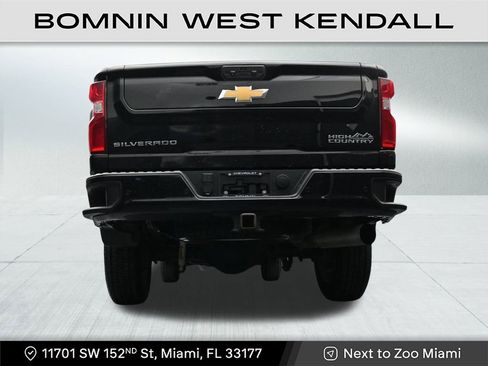 Used 2022 Chevrolet Silverado 2500 High Country w/ Z71 Off-Road Package image 23