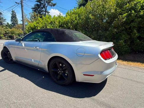 Used 2016 Ford Mustang Convertible w/ Equipment Group 051A RWD image 14