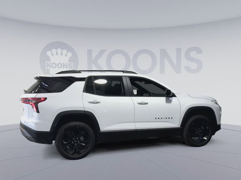 New 2026 Chevrolet Equinox LT w/ Midnight Edition FWD image 2