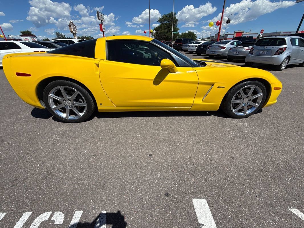Used 2008 Chevrolet Corvette Coupe RWD image 8