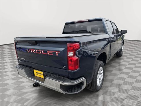 Used 2022 Chevrolet Silverado 1500 LT AWD/4WD image 6