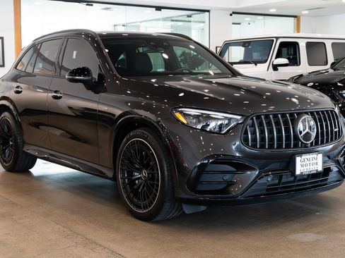 Used 2024 Mercedes-Benz GLC 43 AMG 4MATIC image 3