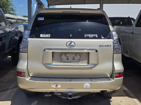 Used 2016 Lexus GX 460 w/ Premium Package AWD/4WD image 5
