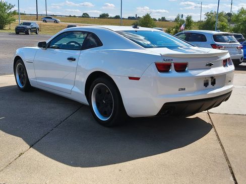 Used 2013 Chevrolet Camaro LS RWD image 14