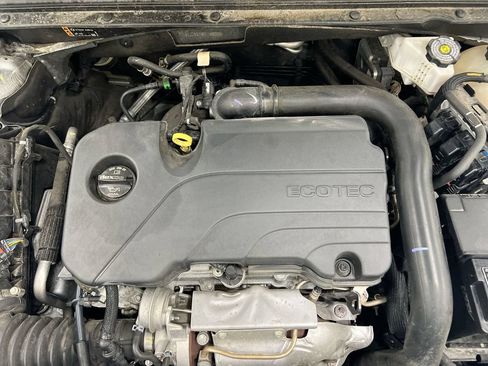 Used 2023 Chevrolet Malibu LT FWD image 24