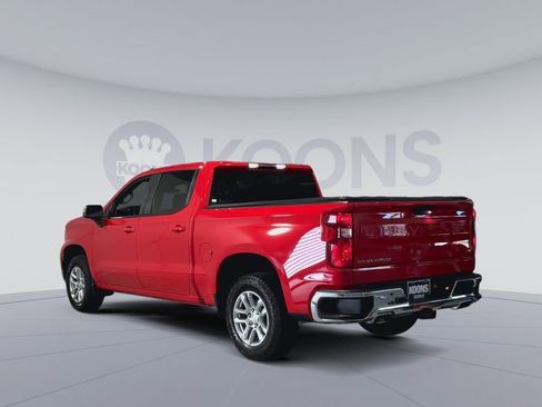 Used 2024 Chevrolet Silverado 1500 LT AWD/4WD image 2
