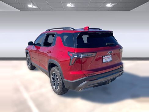 Certified 2025 Chevrolet Equinox ACTIV w/ Safety and Technology Package image 3