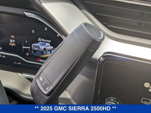 New 2025 GMC Sierra 2500 Denali w/ Denali Reserve Package image 28