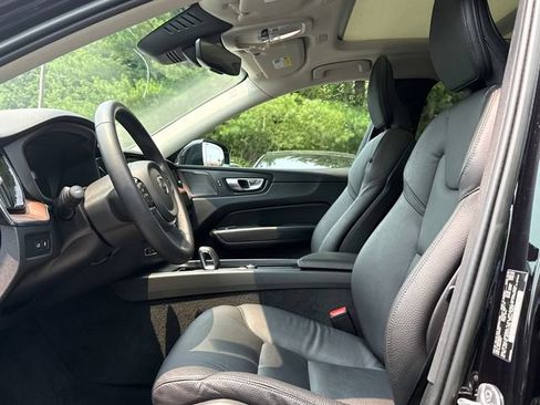 Certified 2023 Volvo XC60 T8 Plus w/ Climate Package AWD/4WD image 10