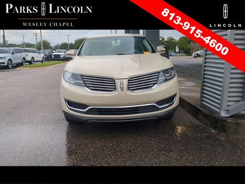 Used 2016 Lincoln MKX Select w/ Select Plus Package FWD image 6