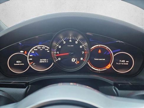 Used 2020 Porsche Cayenne S image 11