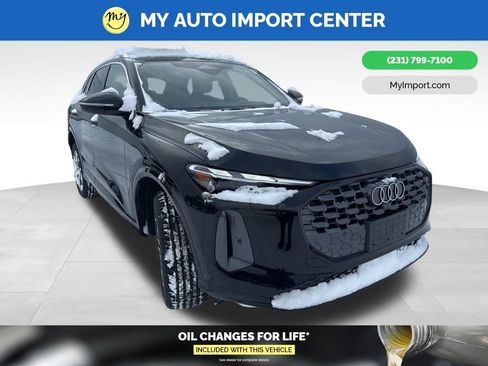 Used 2025 Audi Q5 2.0T Premium w/ Convenience Package image 1