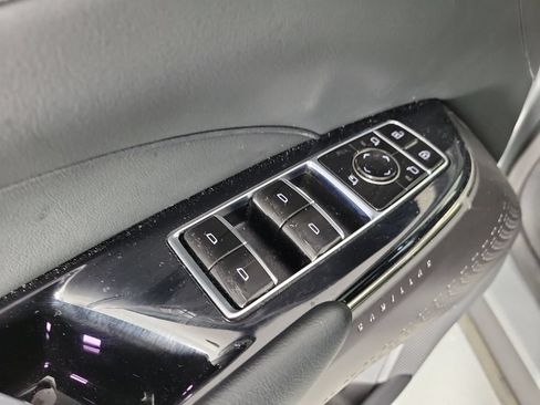 Used 2024 Cadillac Lyriq Sport RWD image 19