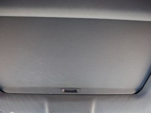 Used 2019 Toyota Highlander Limited AWD/4WD image 19