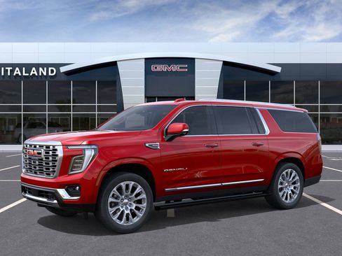 New 2026 GMC Yukon XL Denali w/ Denali Reserve Package image 2