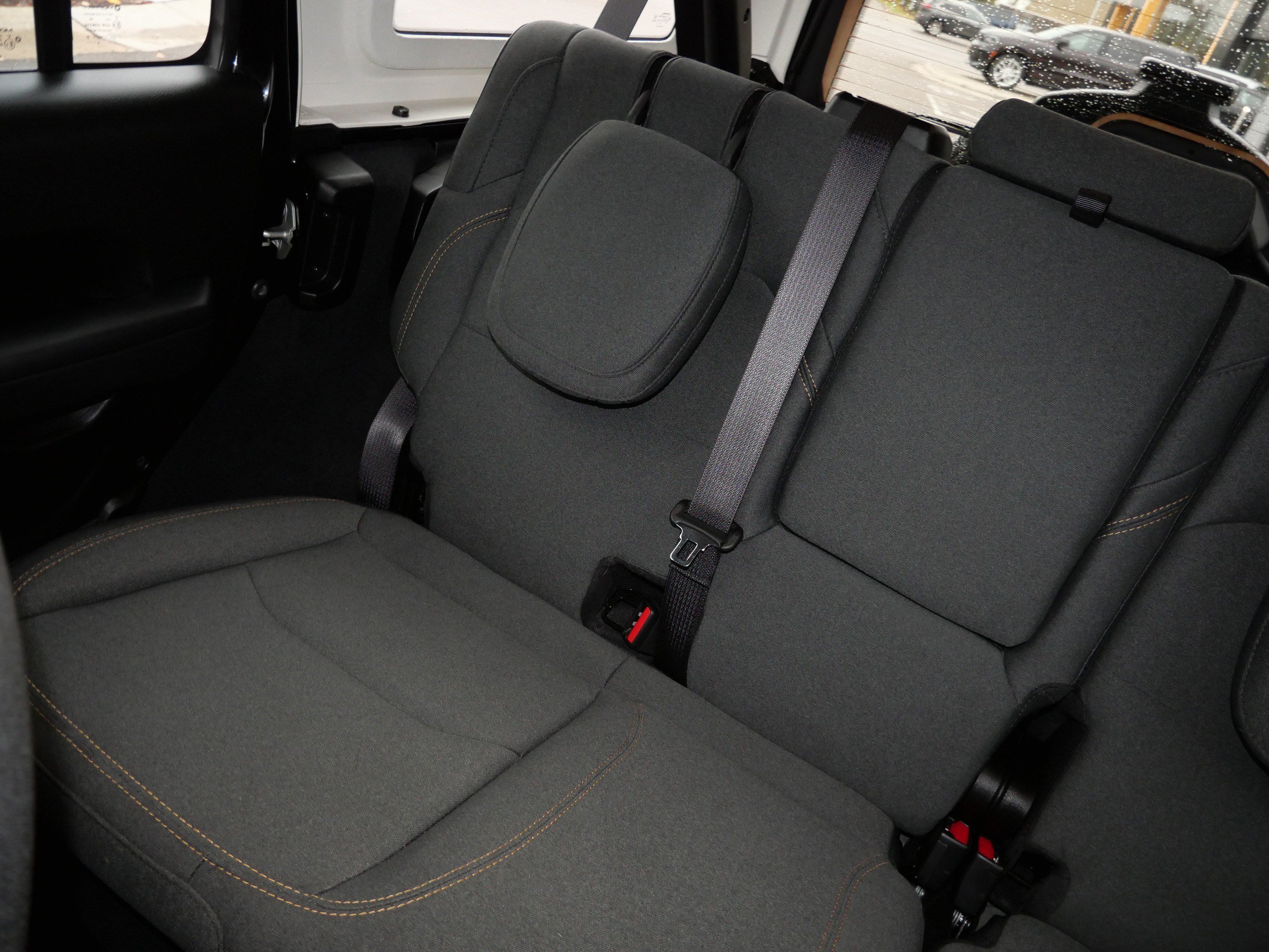 Used 2024 Jeep Wrangler Unlimited w/ Convenience Group AWD/4WD image 13