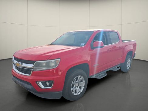 Used 2017 Chevrolet Colorado LT w/ LT Convenience Package image 3
