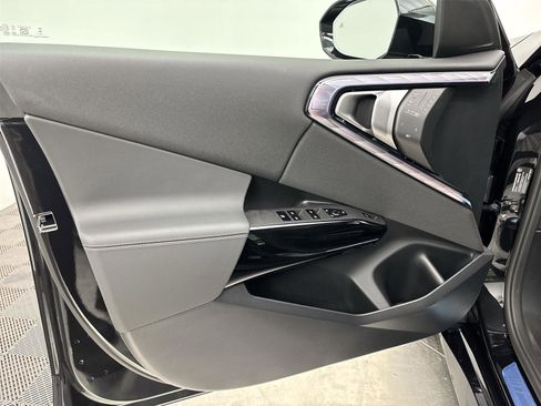 New 2026 BMW X3 xDrive30 w/ Premium Package image 26