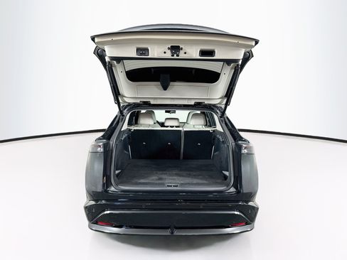 Used 2023 Nissan Ariya AWD image 30