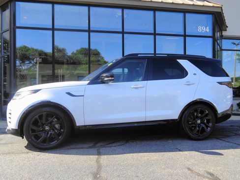 Used 2021 Land Rover Discovery S R-Dynamic AWD/4WD image 7