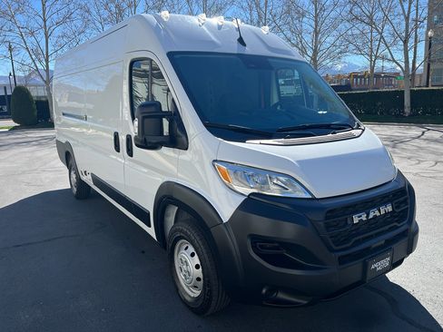 Used 2023 RAM ProMaster 3500 w/ Fleet Safety Group image 5