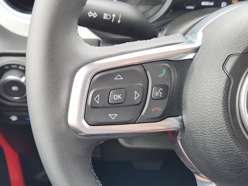 Certified 2025 Jeep Wrangler Sahara image 36