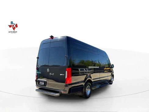 Used 2023 Mercedes-Benz Sprinter 3500 image 6