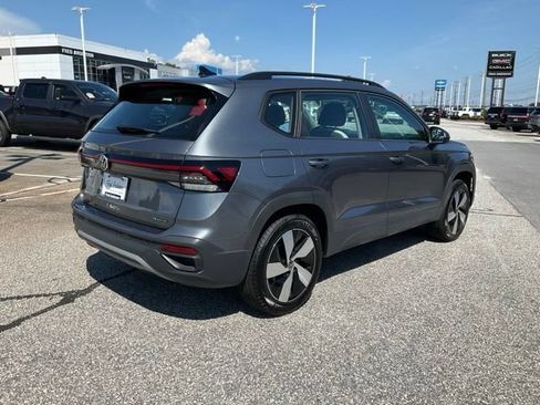 Used 2025 Volkswagen Taos S AWD/4WD image 22