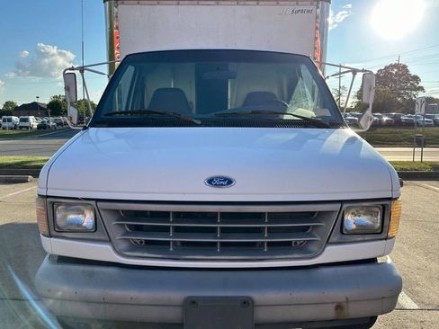 Used 1996 Ford E-350 and Econoline 350 RWD image 6
