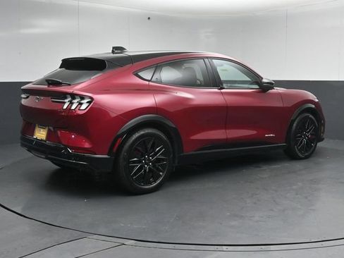 Certified 2025 Ford Mustang Mach-E Premium w/ Sport Appearance Package AWD/4WD image 7