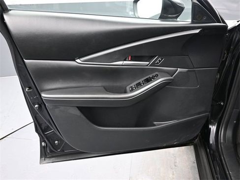 Used 2023 MAZDA CX-30 AWD 2.5 S w/ Select Package image 11