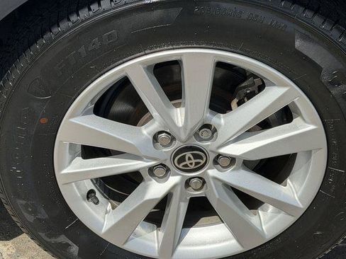 Certified 2025 Toyota Camry LE FWD image 8