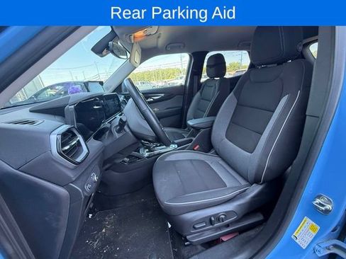 Used 2024 Chevrolet TrailBlazer LT w/ Convenience Package FWD image 10