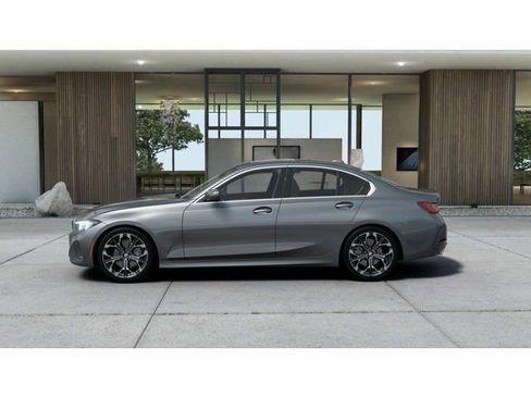 New 2026 BMW 330i xDrive Sedan w/ Convenience Package AWD/4WD image 4