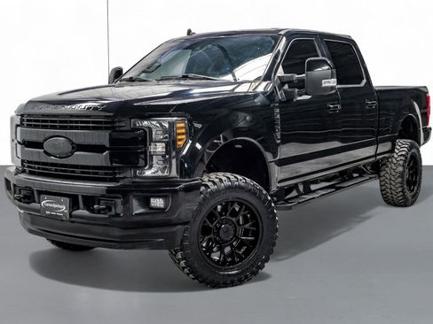 Used 2019 Ford F250 Lariat w/ Lariat Ultimate Package image 5