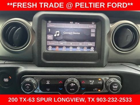 Used 2021 Jeep Gladiator Sport AWD/4WD image 13