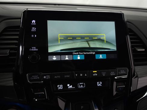 Used 2024 Honda Odyssey Elite image 29