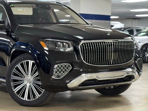 New 2026 Mercedes-Benz Maybach GLS 600 4MATIC image 3