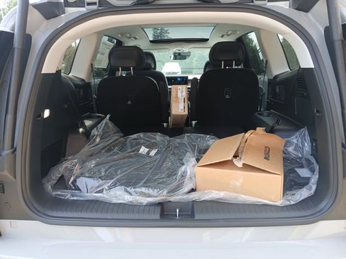 New 2026 Hyundai Ioniq 9 Limited image 5